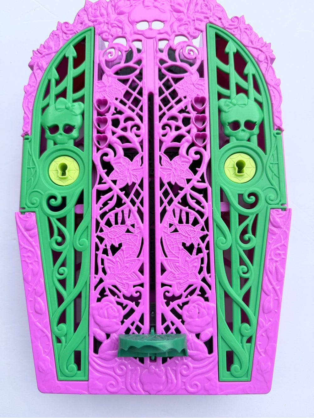 Monster high closet